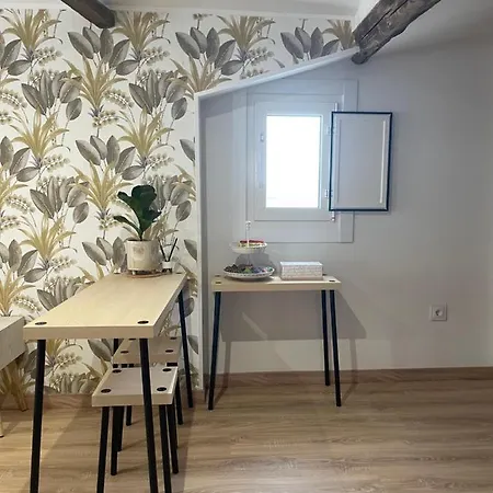Apartment A Marias Small